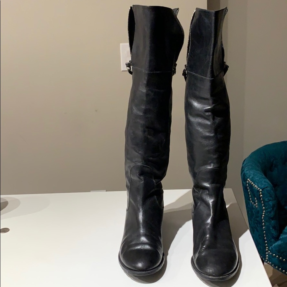 Stuart Weitzman Boots